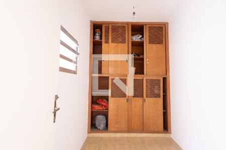 Casa à venda com 189m², 2 quartos e 1 vaga Casa à venda com 189m², 2 quartos e 1 vagaQuarto de Serviço