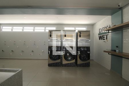 Apartamento para alugar com 40m², 2 quartos e 1 vagaÁrea comum 