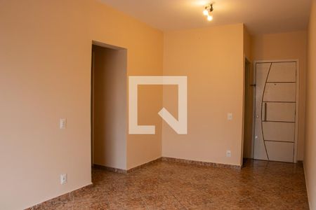 Sala de apartamento para alugar com 3 quartos, 70m² em Vila Itapura, Campinas
