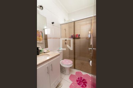 Casa à venda com 187m², 3 quartos e 3 vagasBanheiro