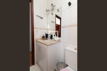 Casa à venda com 187m², 3 quartos e 3 vagasBanheiro