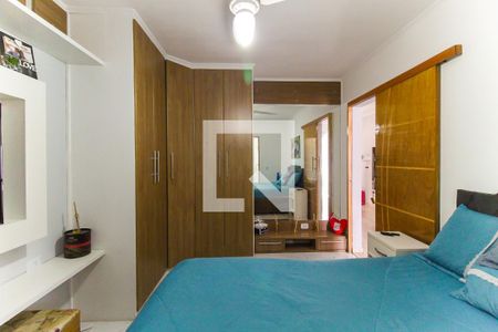 Suíte de casa à venda com 3 quartos, 198m² em Jardim Itapemirim, São Paulo