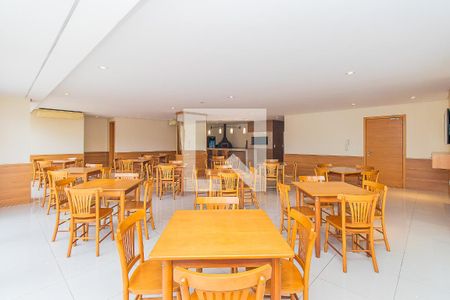 Apartamento à venda com 90m², 3 quartos e 2 vagas Apartamento à venda com 90m², 3 quartos e 2 vagasÁrea comum - Salão de festas