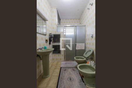 Casa à venda com 205m², 3 quartos e 5 vagasBanheiro Suíte