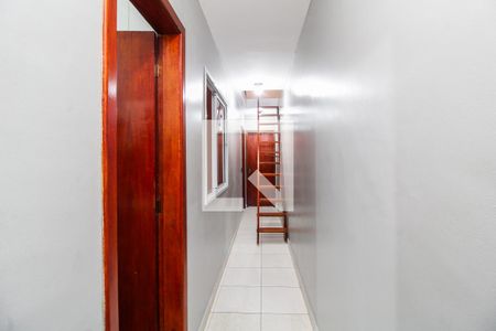 Casa à venda com 140m², 3 quartos e 2 vagas Casa à venda com 140m², 3 quartos e 2 vagasCorredor