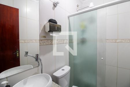 Casa à venda com 140m², 3 quartos e 2 vagas Casa à venda com 140m², 3 quartos e 2 vagasBanheiro Social