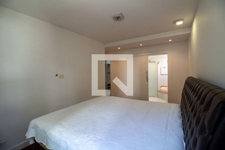 Apartamento à venda com 213m², 3 quartos e 4 vagas Apartamento à venda com 213m², 3 quartos e 4 vagasSuíte 3