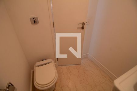 Apartamento à venda com 213m², 3 quartos e 4 vagas Apartamento à venda com 213m², 3 quartos e 4 vagasLavabo