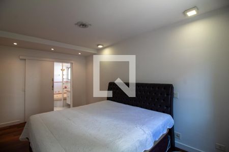 Apartamento à venda com 213m², 3 quartos e 4 vagas Apartamento à venda com 213m², 3 quartos e 4 vagasSuíte 3