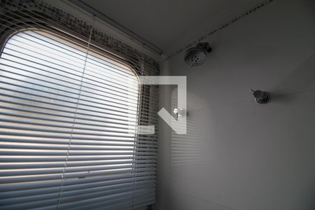 Apartamento à venda com 213m², 3 quartos e 4 vagas Apartamento à venda com 213m², 3 quartos e 4 vagasBanheiro da Suíte 1