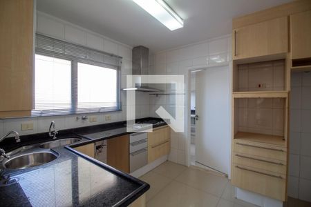 Apartamento à venda com 213m², 3 quartos e 4 vagas Apartamento à venda com 213m², 3 quartos e 4 vagasCozinha