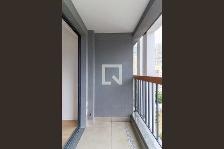 Varanda  de apartamento para alugar com 1 quarto, 29m² em Brooklin Paulista, São Paulo