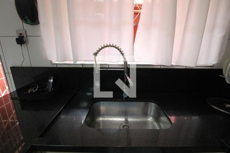 Casa à venda com 184m², 2 quartos e 2 vagasPia da cozinha