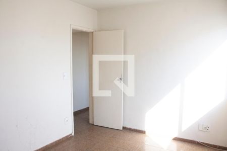 Apartamento à venda com 65m², 3 quartos e 2 vagasQuarto 2