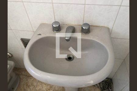 Apartamento à venda com 65m², 3 quartos e 2 vagasBanheiro