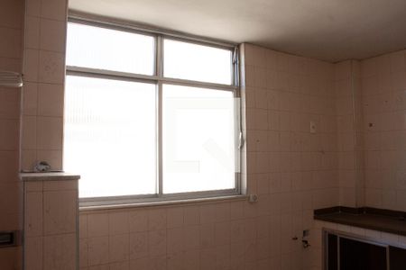 Apartamento à venda com 65m², 3 quartos e 2 vagasCozinha