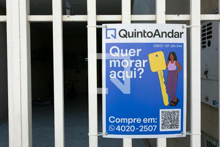 Casa à venda com 170m², 4 quartos e 2 vagasFachada - Placa