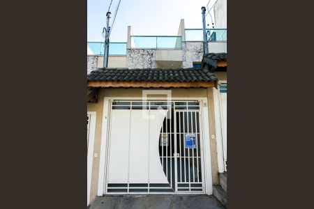 Casa à venda com 170m², 4 quartos e 2 vagasFachada