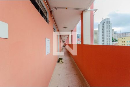 Apartamento à venda com 54m², 2 quartos e sem vagaCorredor