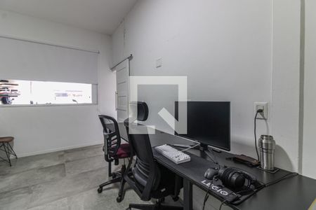 Casa de condomínio à venda com 178m², 3 quartos e 2 vagas Casa de condomínio à venda com 178m², 3 quartos e 2 vagasQuarto