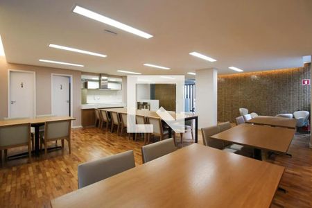 Apartamento para alugar com 97m², 1 quarto e 1 vaga Apartamento para alugar com 97m², 1 quarto e 1 vagaÁrea comum - Salão de festas