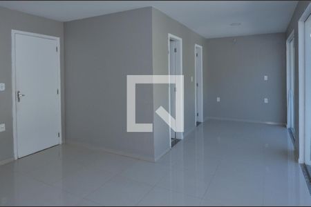 Casa de condomínio à venda com 160m², 4 quartos e 2 vagas Casa de condomínio à venda com 160m², 4 quartos e 2 vagasSala