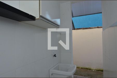 Casa de condomínio à venda com 160m², 4 quartos e 2 vagas Casa de condomínio à venda com 160m², 4 quartos e 2 vagasÁrea de Serviço