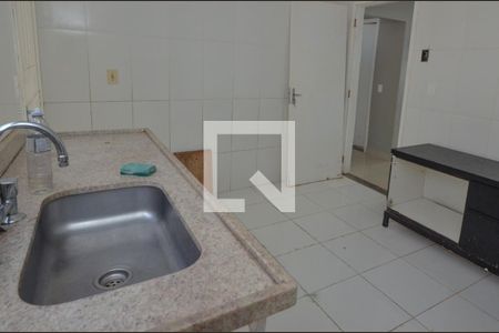 Casa de condomínio à venda com 160m², 4 quartos e 2 vagas Casa de condomínio à venda com 160m², 4 quartos e 2 vagasCozinha