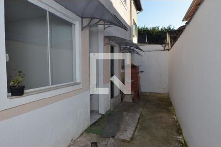 Casa de condomínio à venda com 160m², 4 quartos e 2 vagas Casa de condomínio à venda com 160m², 4 quartos e 2 vagasÁrea comum