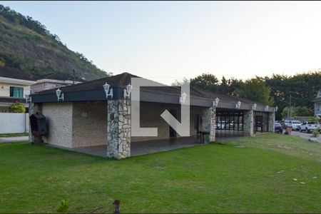 Casa de condomínio à venda com 160m², 6 quartos e 2 vagas Casa de condomínio à venda com 160m², 6 quartos e 2 vagasÁrea comum