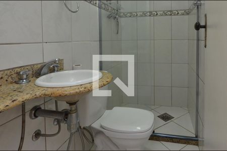 Casa de condomínio à venda com 160m², 6 quartos e 2 vagas Casa de condomínio à venda com 160m², 6 quartos e 2 vagasBanheiro 1