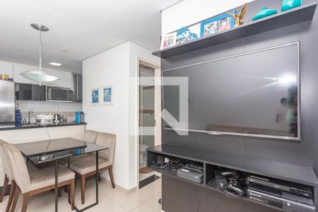 Sala de apartamento para alugar com 2 quartos, 45m² em Sacomã, São Paulo