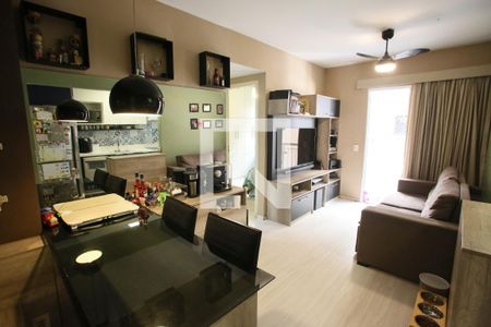 Sala de apartamento para alugar com 2 quartos, 52m² em Pechincha, Rio de Janeiro