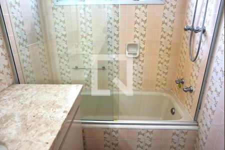 Apartamento para alugar com 180m², 4 quartos e 2 vagas Apartamento para alugar com 180m², 4 quartos e 2 vagasBanheiro suíte