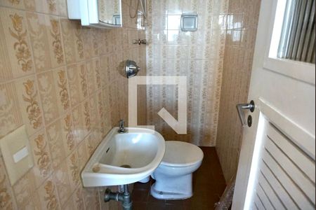 Apartamento para alugar com 180m², 4 quartos e 2 vagas Apartamento para alugar com 180m², 4 quartos e 2 vagasBanheiro dependência