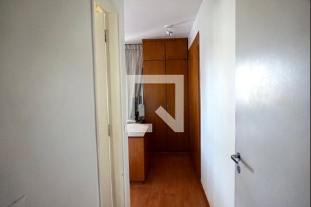 Apartamento para alugar com 180m², 4 quartos e 2 vagas Apartamento para alugar com 180m², 4 quartos e 2 vagasSuite