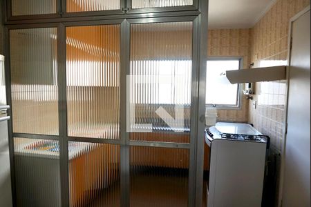 Apartamento para alugar com 180m², 4 quartos e 2 vagas Apartamento para alugar com 180m², 4 quartos e 2 vagasCozinha