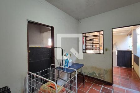 Casa à venda com 330m², 4 quartos e 1 vagaEdícula - Sala