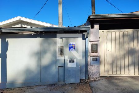 Casa à venda com 330m², 4 quartos e 1 vagaPLACA INSTALADA NA FACHADA