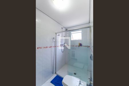 Casa à venda com 300m², 4 quartos e 4 vagas Casa à venda com 300m², 4 quartos e 4 vagasBanheiro da Suíte 2