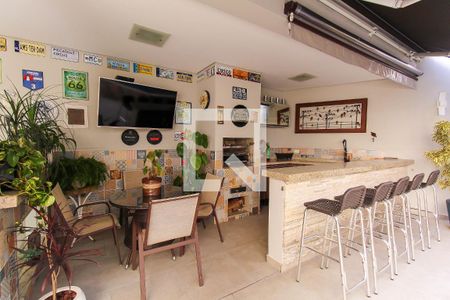 Casa à venda com 300m², 4 quartos e 4 vagas Casa à venda com 300m², 4 quartos e 4 vagasChurrasqueira