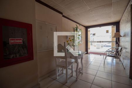Apartamento à venda com 65m², 2 quartos e 1 vaga Apartamento à venda com 65m², 2 quartos e 1 vagaHall