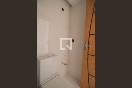 Apartamento à venda com 65m², 2 quartos e 1 vaga Apartamento à venda com 65m², 2 quartos e 1 vagaBanheiro 2