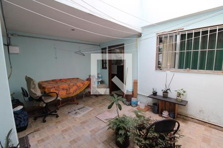 Casa à venda com 175m², 4 quartos e 1 vagaQuintal e area de serviço