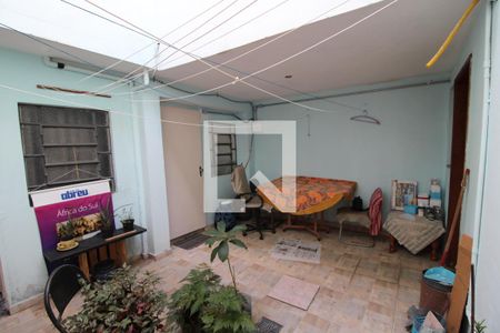 Casa à venda com 175m², 4 quartos e 1 vagaQuintal e area de serviço