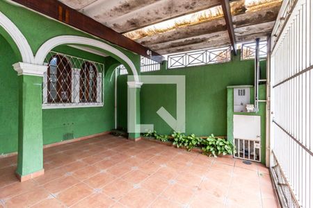 Casa à venda com 205m², 3 quartos e 2 vagas Casa à venda com 205m², 3 quartos e 2 vagasGaragem