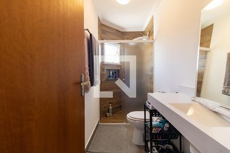 Casa à venda com 149m², 3 quartos e 2 vagas Casa à venda com 149m², 3 quartos e 2 vagasBanheiro da Suíte