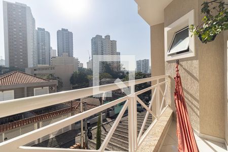 Casa à venda com 149m², 3 quartos e 2 vagas Casa à venda com 149m², 3 quartos e 2 vagasVaranda da Suíte