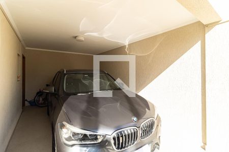 Casa à venda com 149m², 3 quartos e 2 vagas Casa à venda com 149m², 3 quartos e 2 vagasGaragem Coberta