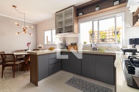 Casa à venda com 149m², 3 quartos e 2 vagas Casa à venda com 149m², 3 quartos e 2 vagasCozinha